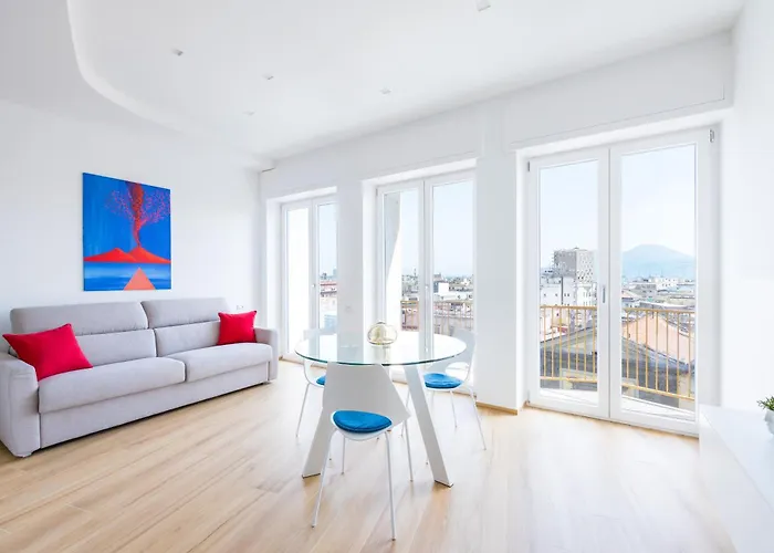 At Twenty-One New Apt - Exclusive Panoramic Views!